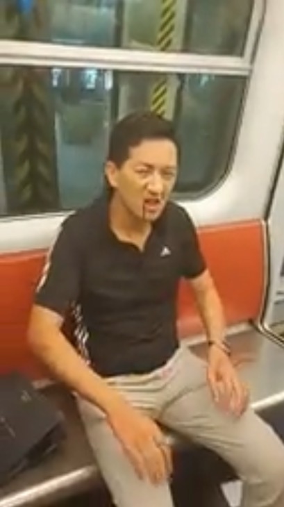 林卓廷受傷。