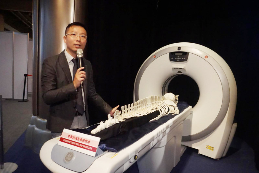 葛展榮指,先進行影像解剖再進行傳統解剖,能大幅增加死因確認率,至五成。袁嘉詠攝