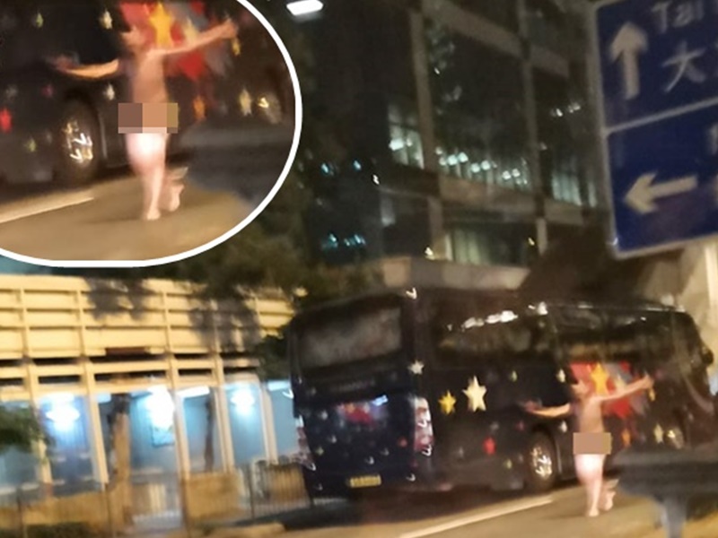 男子沿深旺道裸跑。
fb「我長大於大角咀」Avy Wong圖片
